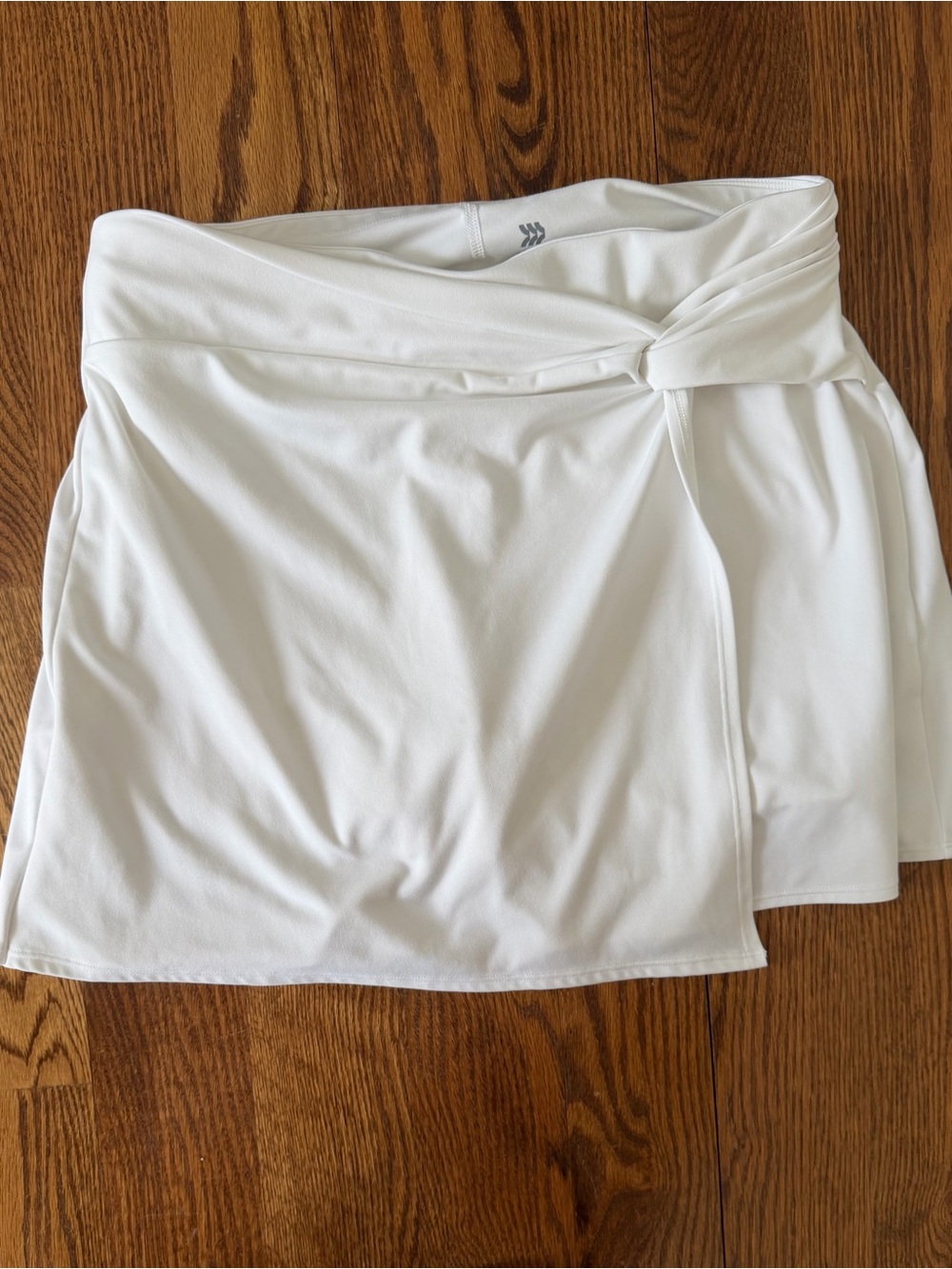 all in motion White Women's Skort with Twist Waist